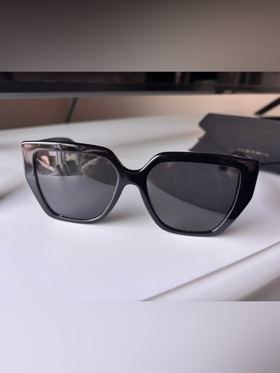 Dolce & Gabbana Black Sunglasses with Gold DG Women’s DG4438 55MM - Picture 3 of 10